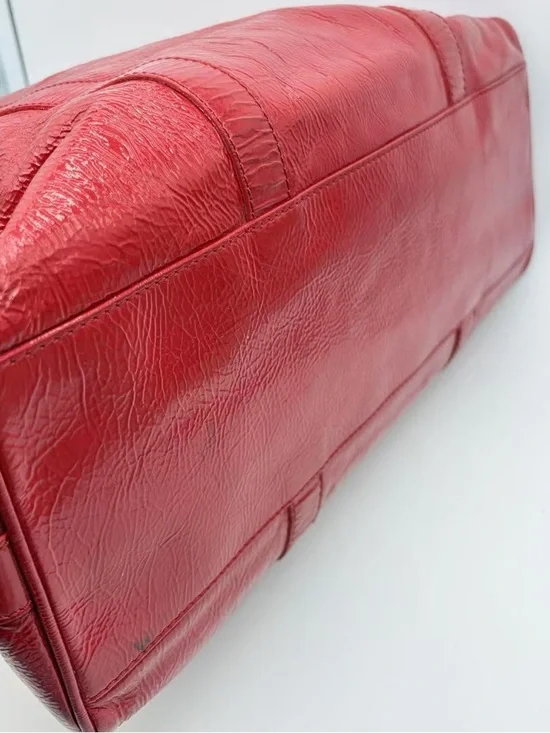 Fendi Red Leather Satchel tote with Gold-Tone Hardware - Picture 3 of 8